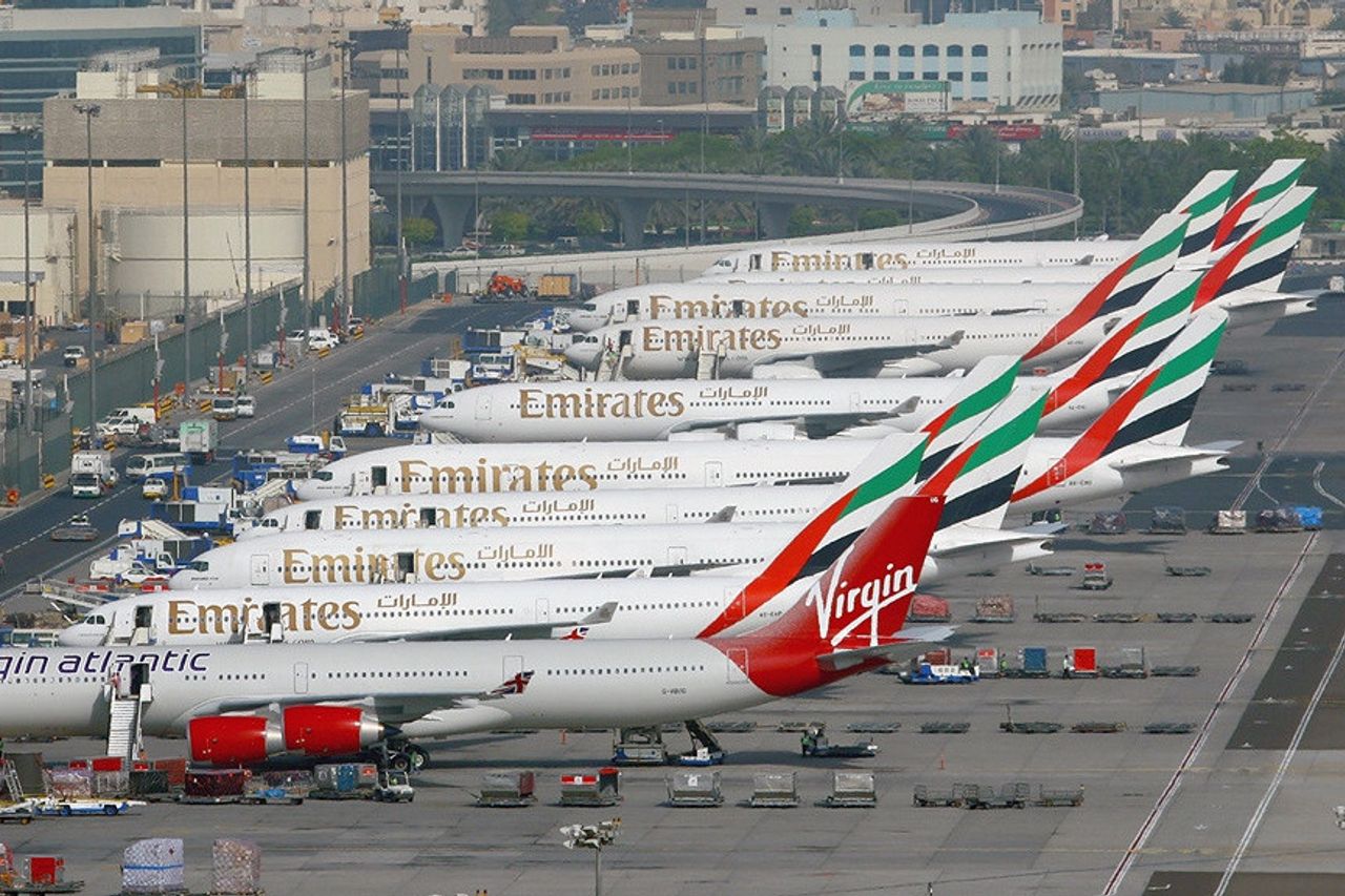 ドバイ国際空港の北滑走路が閉鎖され 航空会社は5月から6月を迂回