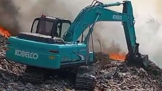 拉瓦库辛垃圾填埋场火灾 居民仍受厚烟雾的影响, 疏散地点扩大