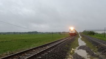  Banjir Melanda Grobogan Jateng, Perjalanan KA Jalur Utara Terganggu