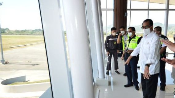 Bandara Komodo Kini Bisa Didarati Boeing 737, Jokowi Dijadwalkan Resmikan Kamis 21 Juli