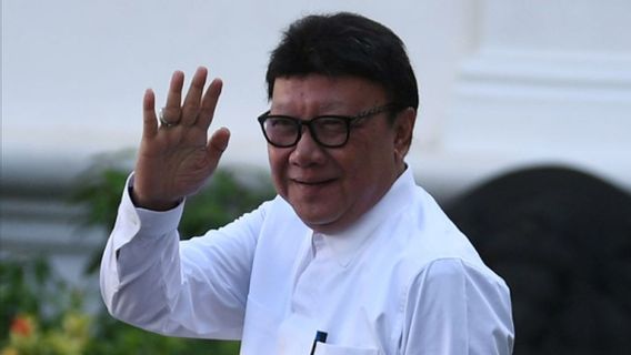 MenPAN-RB Tjahjo Kumolo 在 今天的记忆中去世, 2022年7月1日