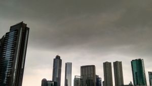 BMKG Prediksi Sebagian Jakarta Hujan Ringan