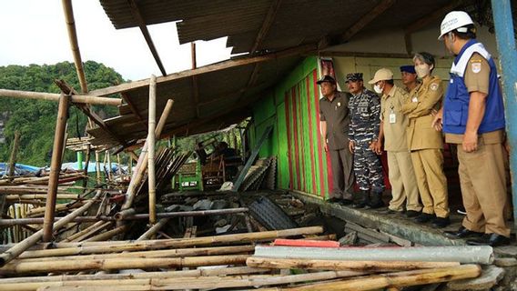 Banjir Rob di Pantai Sodong Cilacap Setinggi 15 Sentimeter, Bahaya Bagi Wisatawan dan Warga Setempat