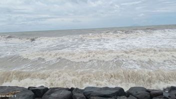 Atténuation du tremblement de terre de mégapoussée, des sentiers d’évacuation peuvent être utilisés par les résidents de la côte sud de Lebak