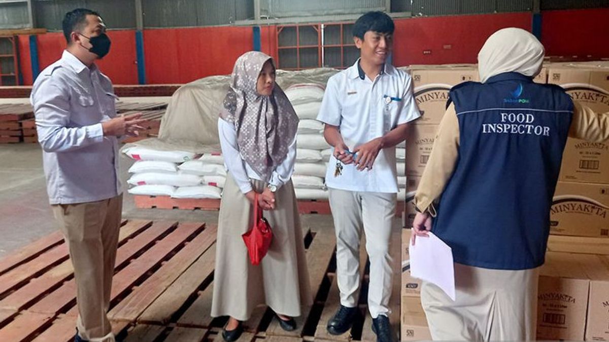 密切关注Bulog Gorontalo仓库的食物，BPOM确保2023年开斋节的1，300吨大米库存安全