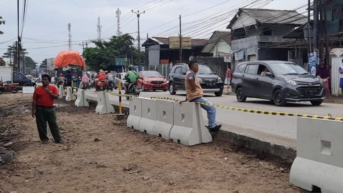 West Java Provincial Government Promises Quality Of Cikarang-Cibarusah Bekasi Road Widening