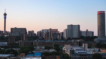 Afsel Usir Warga Kenya Bekerja di Program Trump Terkait Penampungan Imigran Kulit Putih Afsel