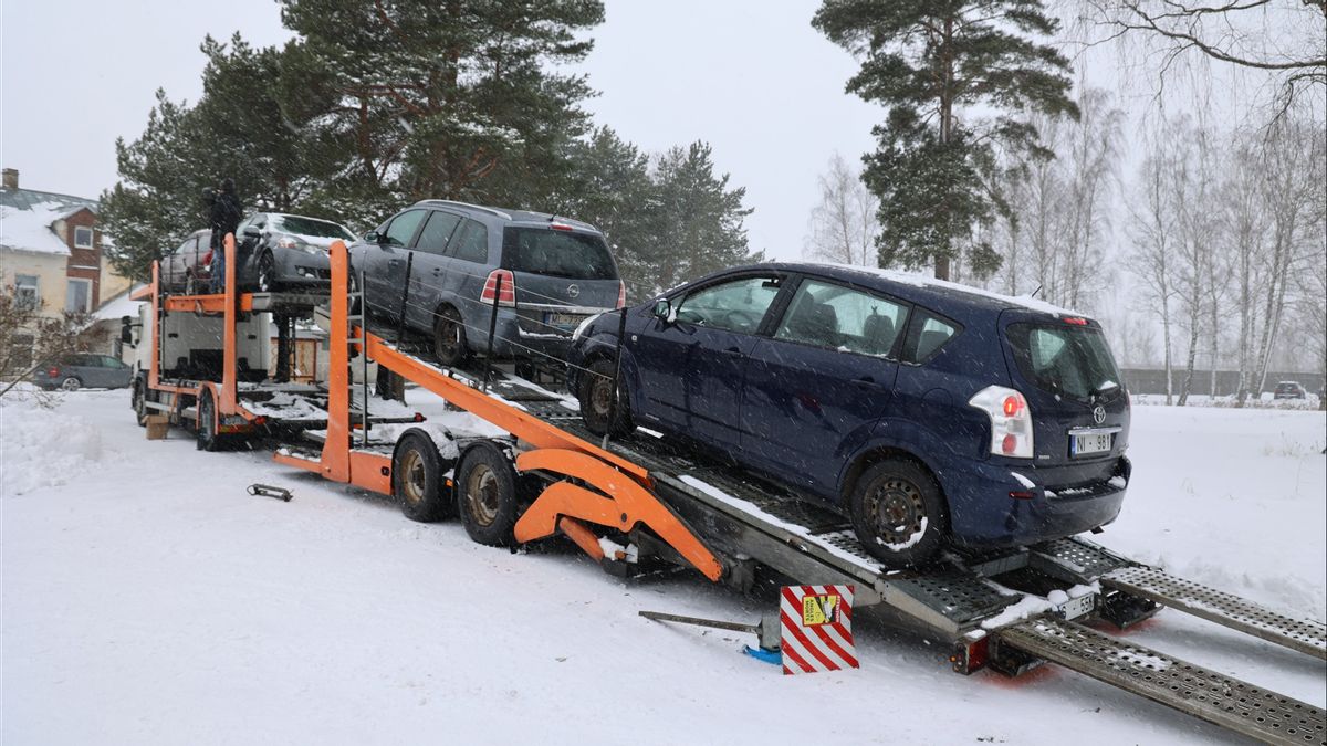Hukum Pengemudi Mabuk, Latvia Sita Mobil untuk Disumbangkan ke RS dan Militer Ukraina