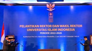 Berita Yogyakarta: Profesor Fathul Wahid Dilantik Sebagai Rektor UII Yogyakarta