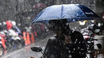 Cuaca Jakarta 3 Juni: Selasa Pagi Cerah Berawan, Malam Berpotensi Hujan