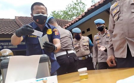 Kasus Narkoba Kapolsek Astanaanyar, Polrestabes Bandung Lakukan Sidak Tes Urine