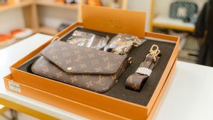 5 Alasan di Balik Mahalnya Harga Tas Merek Louis Vuitton