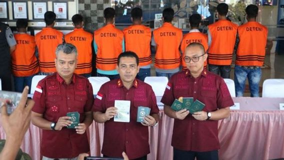 Imigrasi Dumai Amankan 26 WNA yang Berupaya Menyeberang ke Malaysia