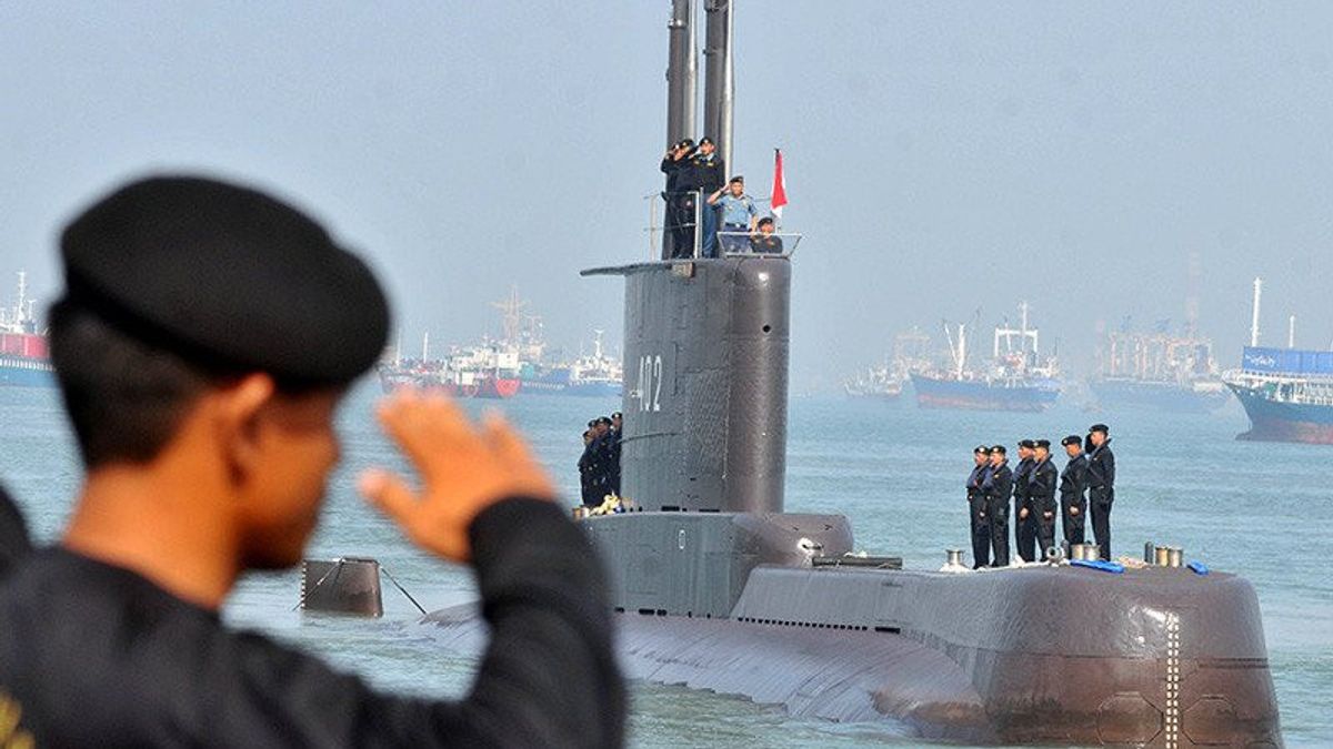 搜索克里南加拉-402潜艇仍然零