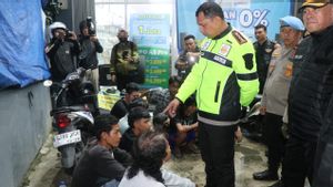 タンゲランの警察によって確保されたトレーダーの地位にある37人のCSOメンバー、2人の加害者はまだ未成年です