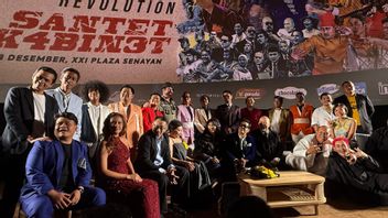 Sutradara Kritik Sosial Lewat “<i>Comic 8 Revolution: Santet Kabinet</i>”