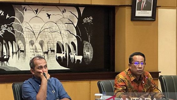 《新刑法》中没有禁止一切关于共产主义的内容：国家在新的刑法中为学术空间留出了空间