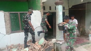Bonne Nouvelle Pour Les Résidents Des Victimes Du Tremblement De Terre De Banten Dont Les Maisons Ont été Gravement Endommagées, Obtiendront De L’aide