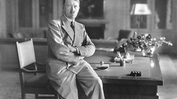 世界政治史 1945年4月30日:ドイツの独裁者アドルフ・ヒトラーの死