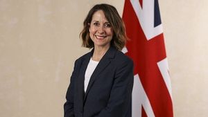 Menteri Inggris Desak X Hentikan Konten Deepfake Buatan AI Grok