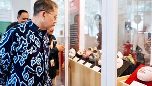 Menteri Kebudayaan Tinjau Museum Topeng, Dorong Cirebon Punya Galeri Kota