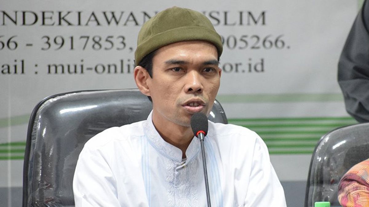 Stated As "Not To Land", Mass Supporting Ustaz Abdul Somad Hold Demonstration In Front Of The Singapore Embassy