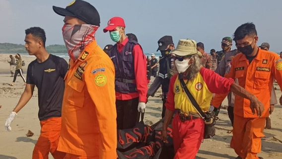 طالب يبلغ من العمر 14 عاما يذهب إلى الأبد ، تم العثور على جثة بعد 3 أيام من البحث