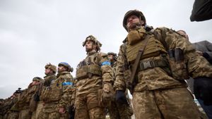Menhan Inggris: Kami Melatih Tentara Ukraina Bertempur dengan Cara Barat dan Gunakan Sedikit Amunisi