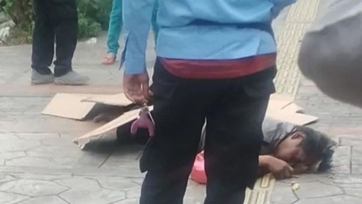 The Case Of A Man Died On The Tanjung Duren Sidewalk Investigated By The Police