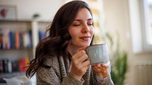 Green Tea, Healthy Drinks To Lower Blood Pressure Naturally
