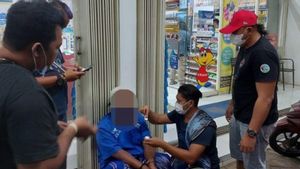 Polda Jatim Tangkap Warga Tanjung Priok yang Lakukan Transaksi Narkoba di Depan Indomaret Jember