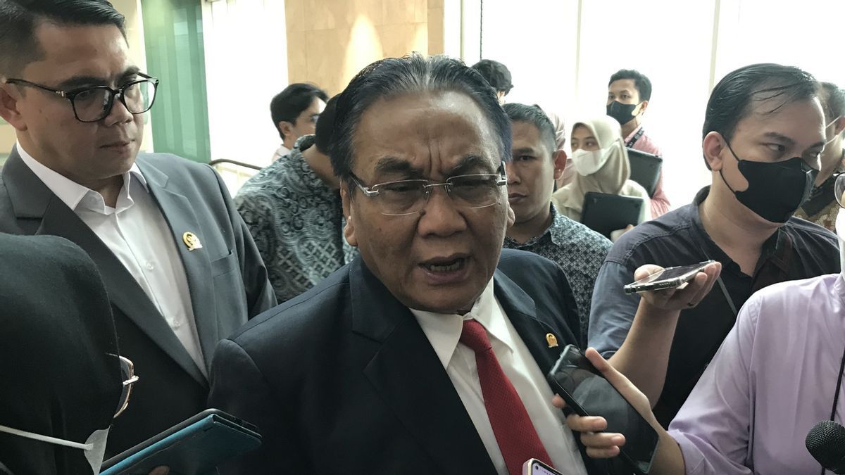 Ganjar Gives 5 Values Of Law Enforcement In Jokowi's Era, Bambang Pacul Calls The High Prosecutor's Ratings