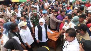 Governor Khofifah Monitors Market Operations in Pasuruan