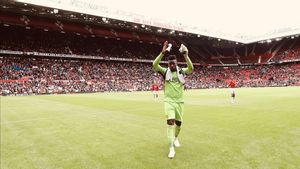 Andrea Onana Blunder Lawan Lens, Fans Manchester United Merindukan David De Gea