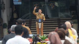 Wali Kota Surabaya Eri Cahyadi Ingatkan Keras Para Pejabat: Ketika Hasil Kinerja Tak Sesuai, <i>Njenengan</i> Harus Mundur!