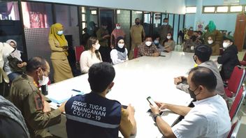Selebgram Makassar Adhy Basto dan Jade Thamrin dkk Didenda Gara-gara Langgar Protokol Kesehatan