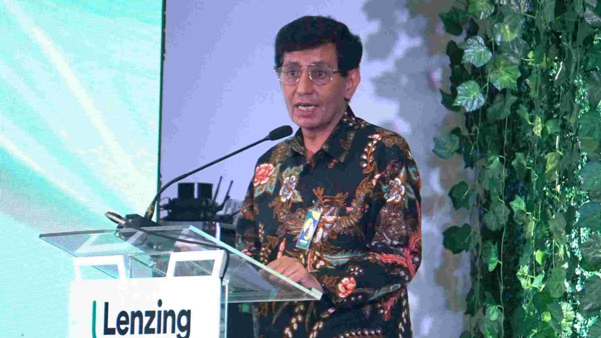 جاكرتا - يستوعب قطاع IKFT استثمارا بقيمة 142.15 تريليون روبية إندونيسية ، وهو الأكبر في الصناعة الكيميائية