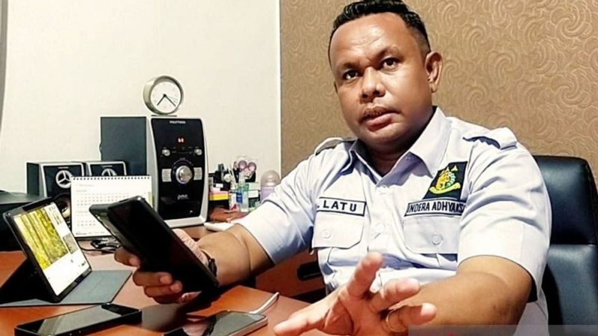 Sans aucune information, le secrétaire général de l’est de Mangkir interrogé par Kejati Maluku en tant que suspect de corruption