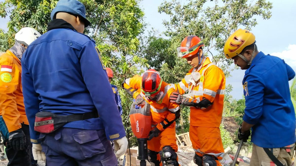 Gulkarmat dan Satpol PP Jakbar Kirim Anggota ke Lokasi Gempa Cianjur