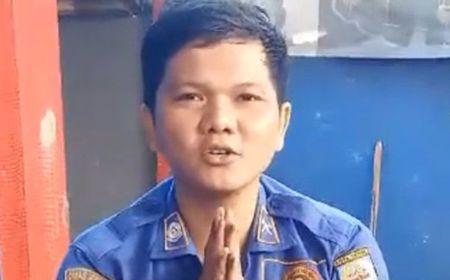 Gereja di Depok Ludes Terbakar, Petugas Damkar Viral Sandi Minta Maaf