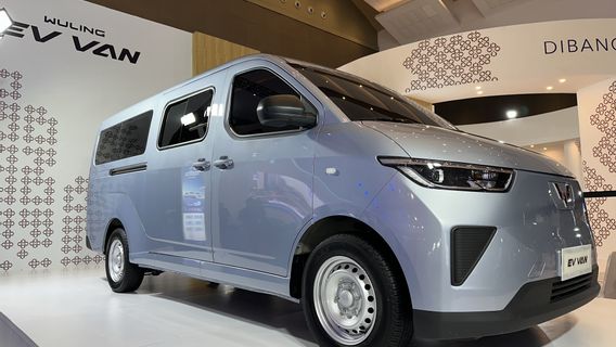 Mejeng di PEVS 2025, Intip Spesifikasi Wuling EV Van yang Bisa Hasilkan Cuan
