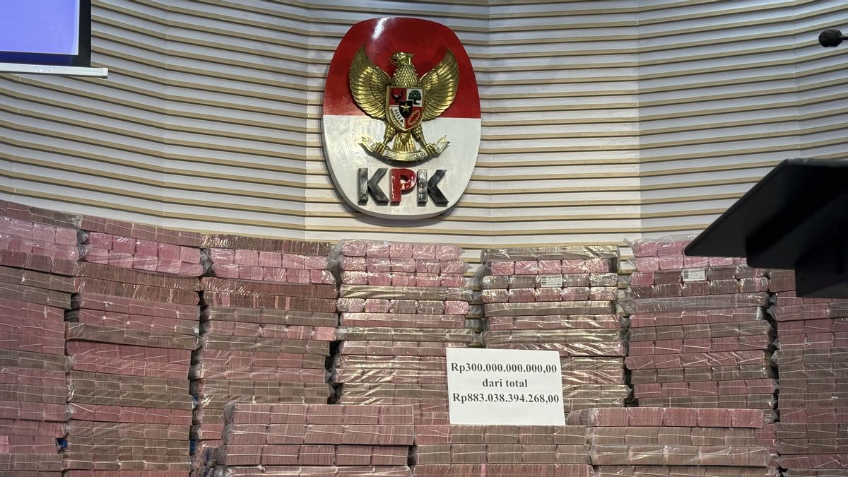 KPK Pamerkan Duit Hasil Korupsi Investasi Fiktif PT Taspen: Bentuk Transparansi