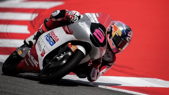 Bos Honda Team Asia Angket Jempol untuk Performa Veda Ega di Catalunya
