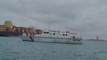 利比里亚国旗货船目的地中国在巴淡岛搁浅 交通部撤离水域