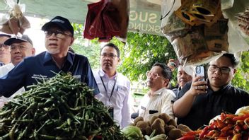 Trade Minister Zulhas Ensures Food Stock Ahead Of Ramadan Is Available