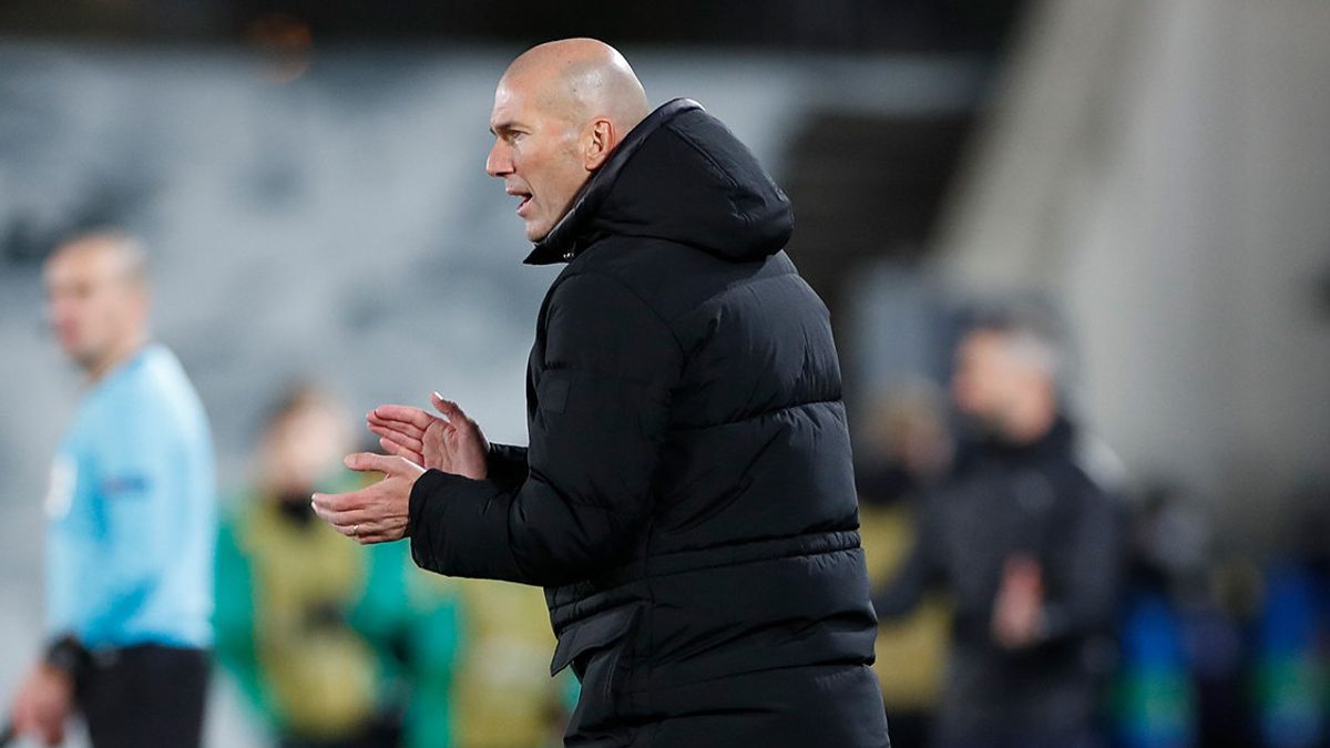 Zidane Tegaskan Kritik Bikin Madrid Kian Kuat