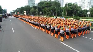 300 Thousand Workers Predicted to Fill Monas, DKI Provincial Government Reduces 1,400 Sanitation Officers 