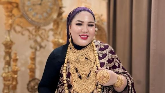 Mira Hayati, la reine d’or de Makassar qui est devenue suspecte dans l’affaire de traitement de la santé