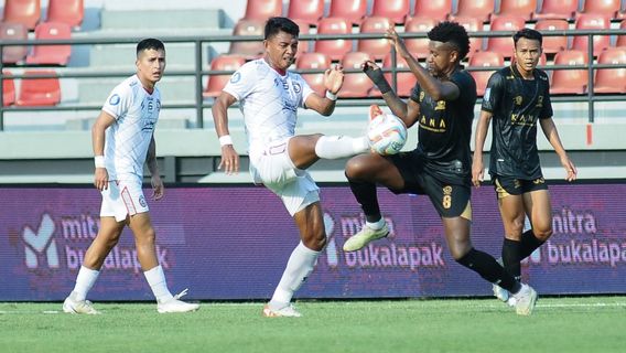 Arema FC vs Dewa United, Misi Memperbaiki Posisi