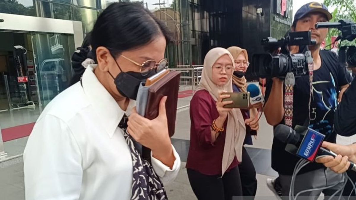 Rafael Alun's Wife, Ernie Mieke Torondek, Was Called By The KPK To Be Questioned About The Gratification Case